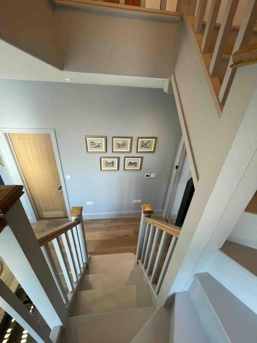 The Carriage House Villa Salisbury Bagian luar foto