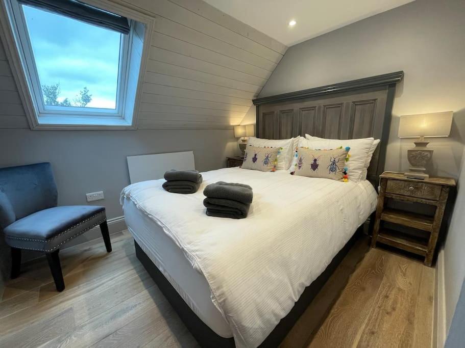 The Carriage House Villa Salisbury Bagian luar foto