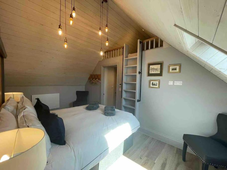 The Carriage House Villa Salisbury Bagian luar foto