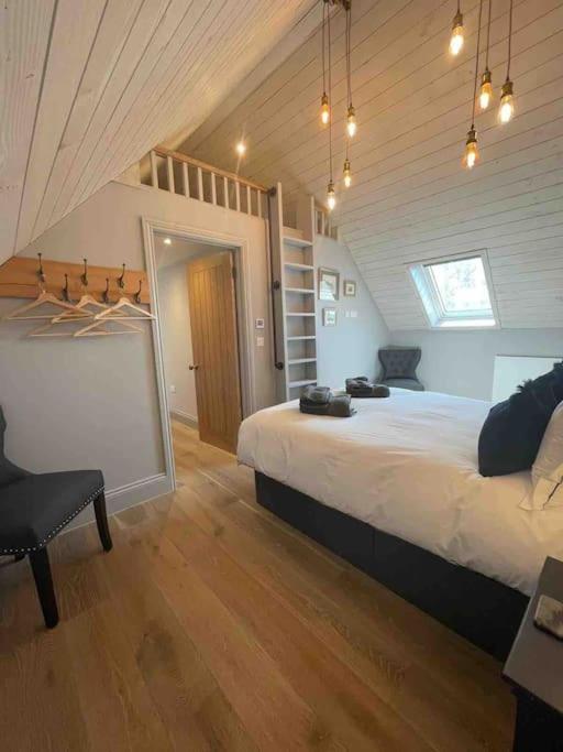 The Carriage House Villa Salisbury Bagian luar foto