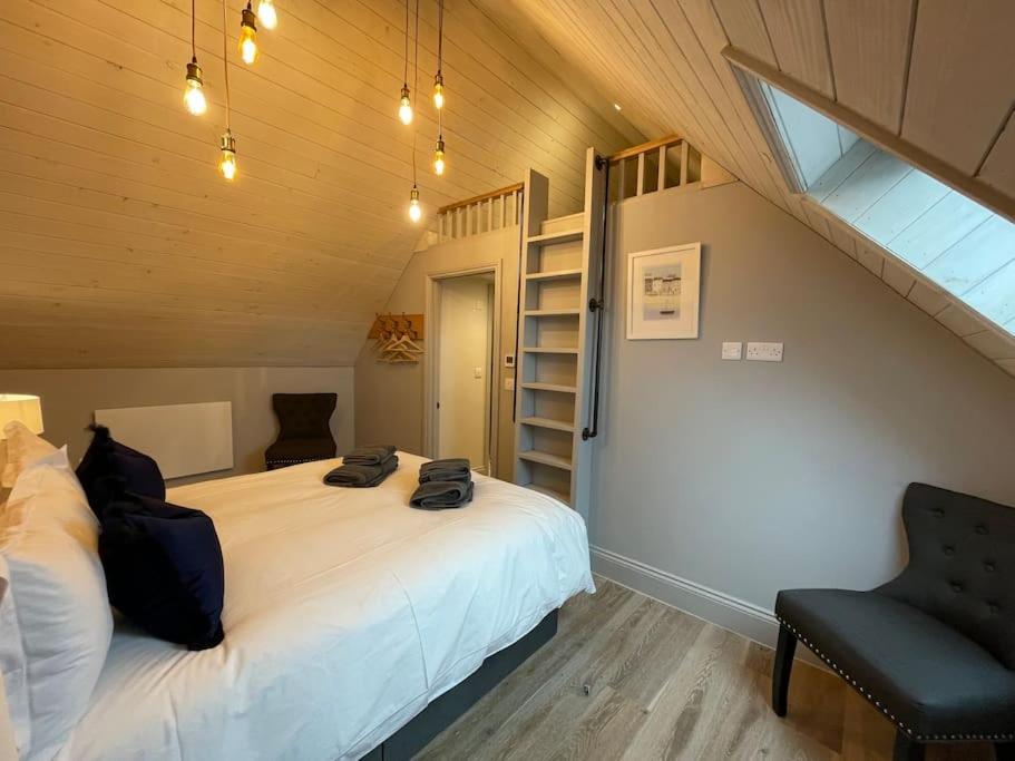 The Carriage House Villa Salisbury Bagian luar foto